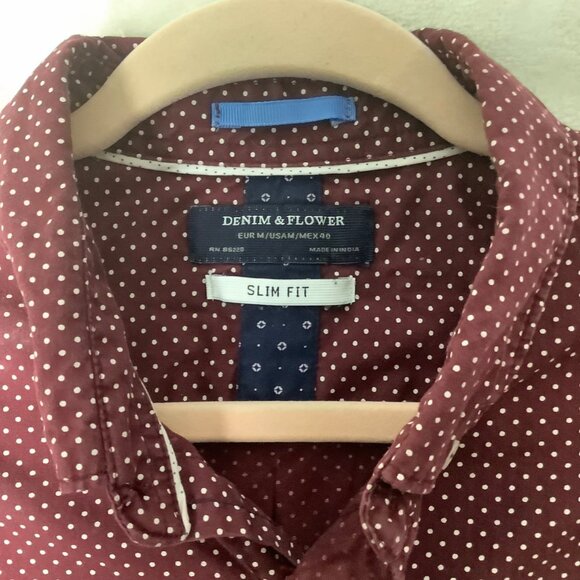 Denim & Flower Micro Dot Button Down Slim Fit Shirt Men Medium Flip Cuff Maroon - Picture 3 of 6